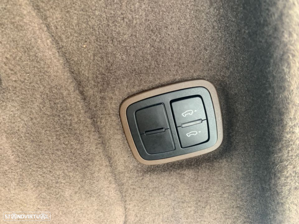 Porsche Cayenne S - 31