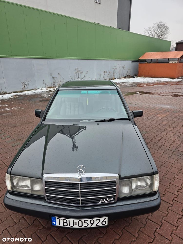 Mercedes-Benz W201 (190) - 3