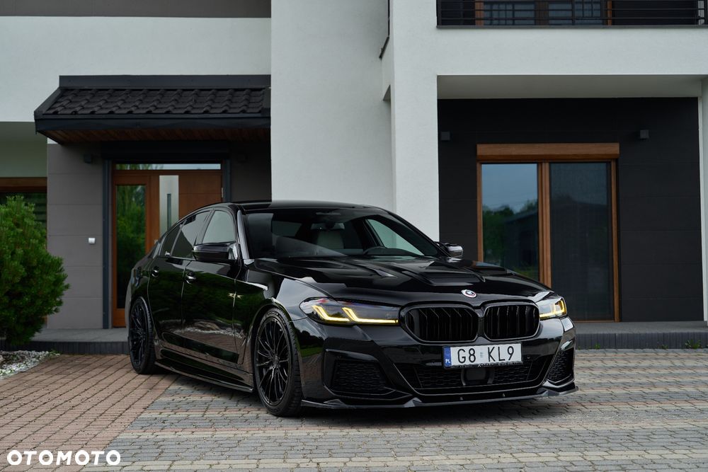 BMW Seria 5 520d xDrive MHEV M Sport sport - 2