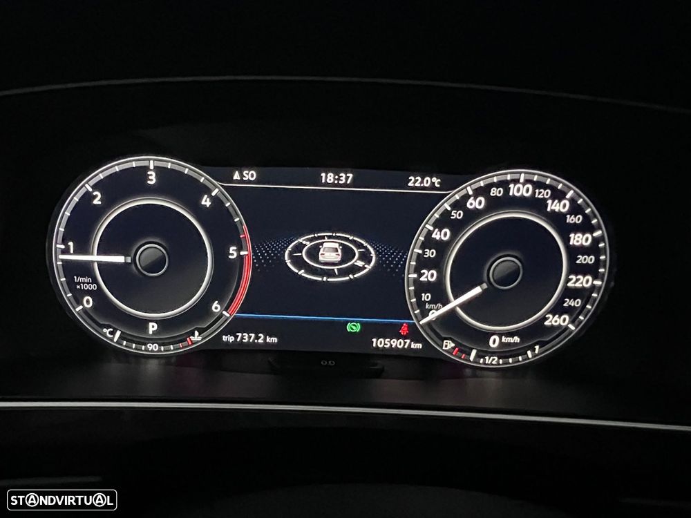 VW Tiguan 2.0 TDI R-Line DSG 4Motion - 33