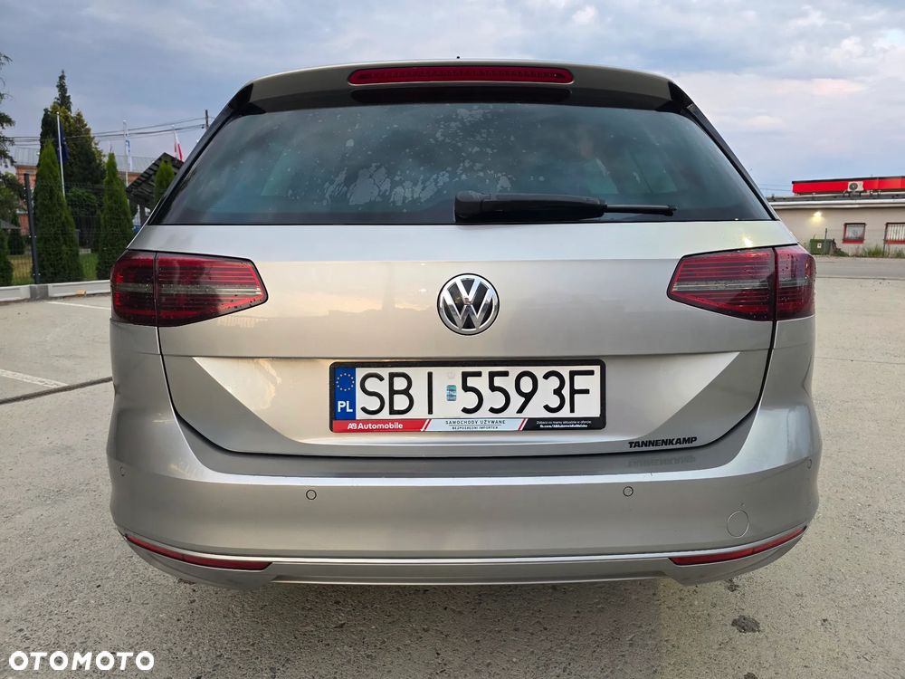 Volkswagen Passat 2.0 TDI SCR DSG Comfortline - 3