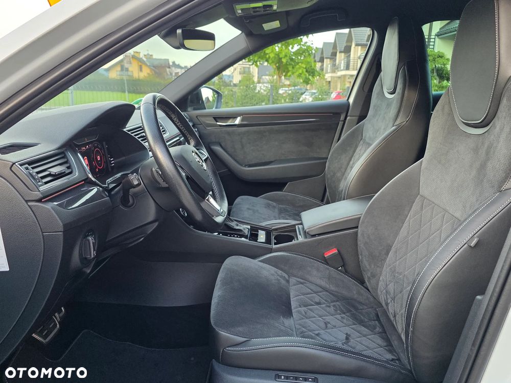 Skoda Superb 2.0 TSI 4x4 Sportline DSG - 13
