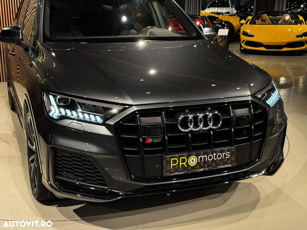 Audi SQ7 quattro Tiptronic - 12