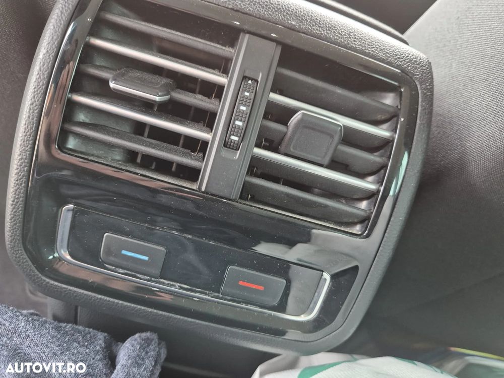 Volkswagen Passat - 9