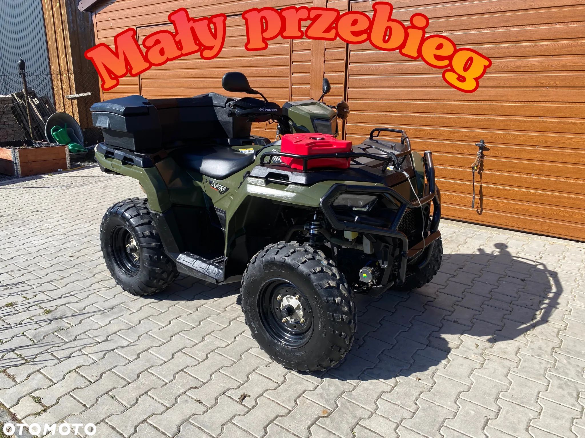 Polaris Sportsman - 1