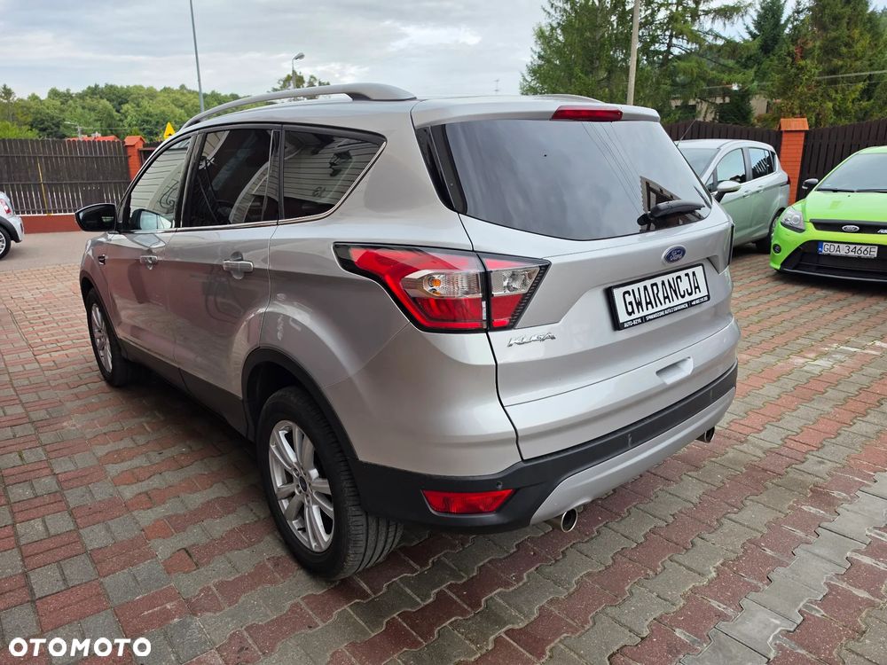 Ford Kuga 2.0 TDCi 2x4 Titanium - 6