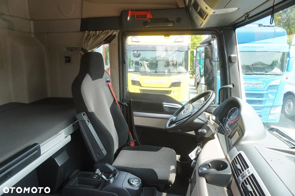 MAN TGS 35.420 8×2 / Rama 6,4 m / 3 osie skrętne - 20