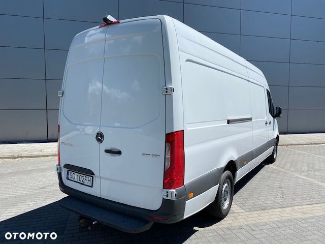 Mercedes-Benz Sprinter - 7