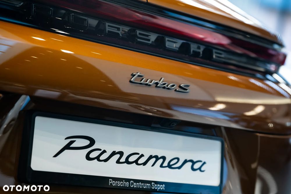 Porsche Panamera Turbo S E-Hybrid PHEV - 27