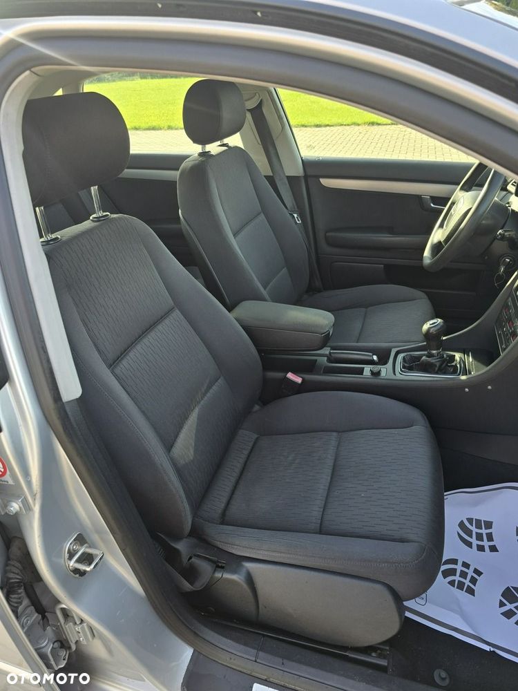 Audi A4 Limousine - 21