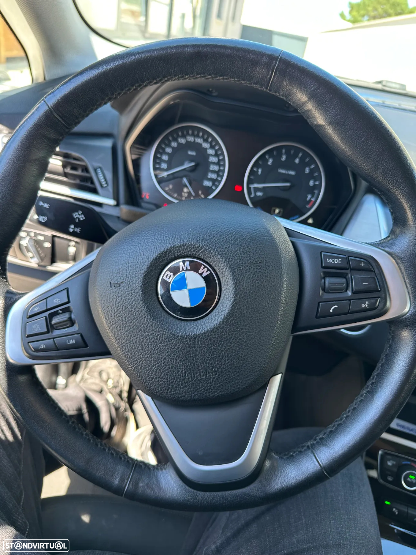 BMW 225xe Active Tourer Advantage - 9