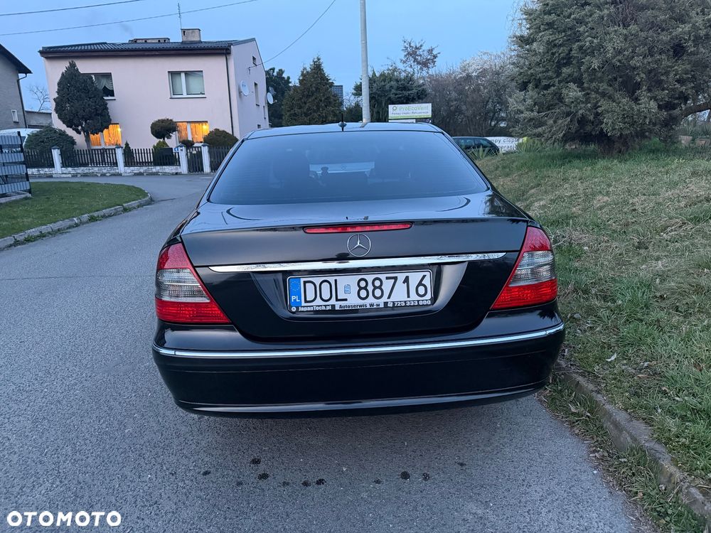 Mercedes-Benz Klasa E - 4