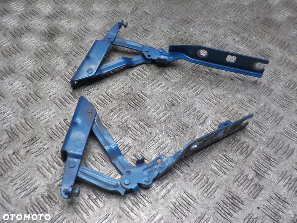 VOLKSWAGEN GOLF V ZAWIASY MASKI KOMPLET