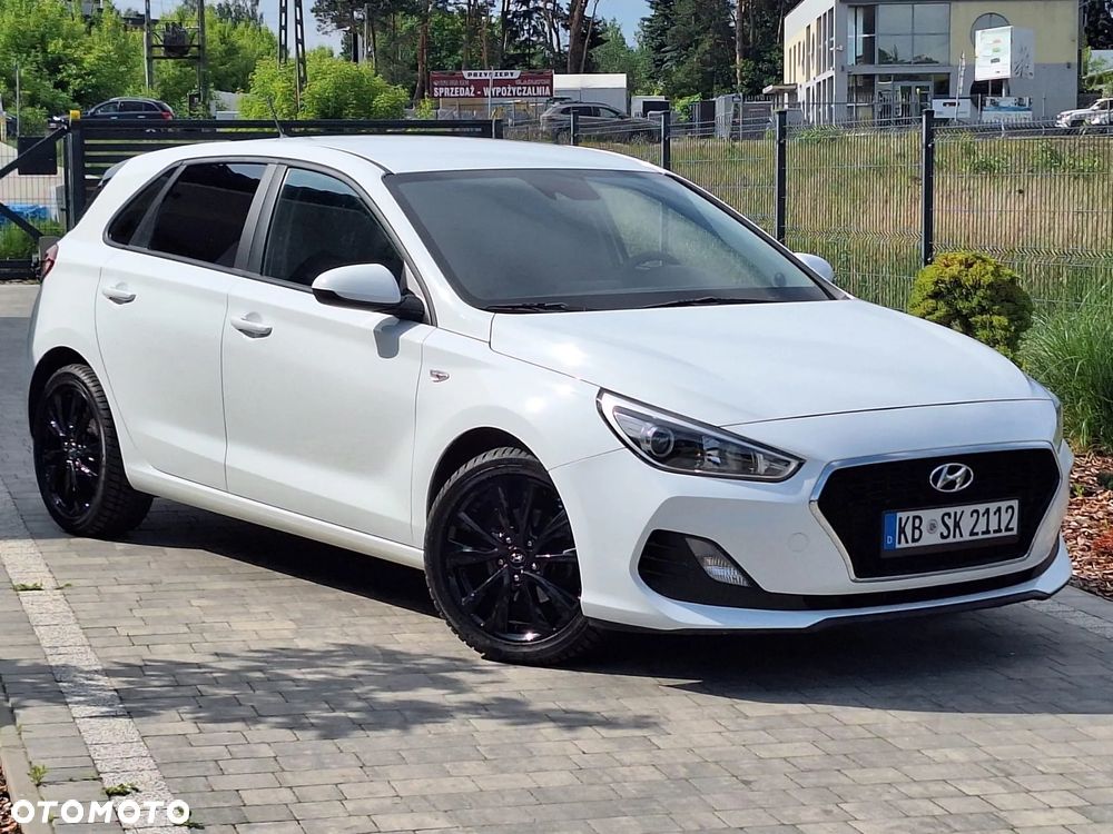 Hyundai i30 1.4 Select - 10