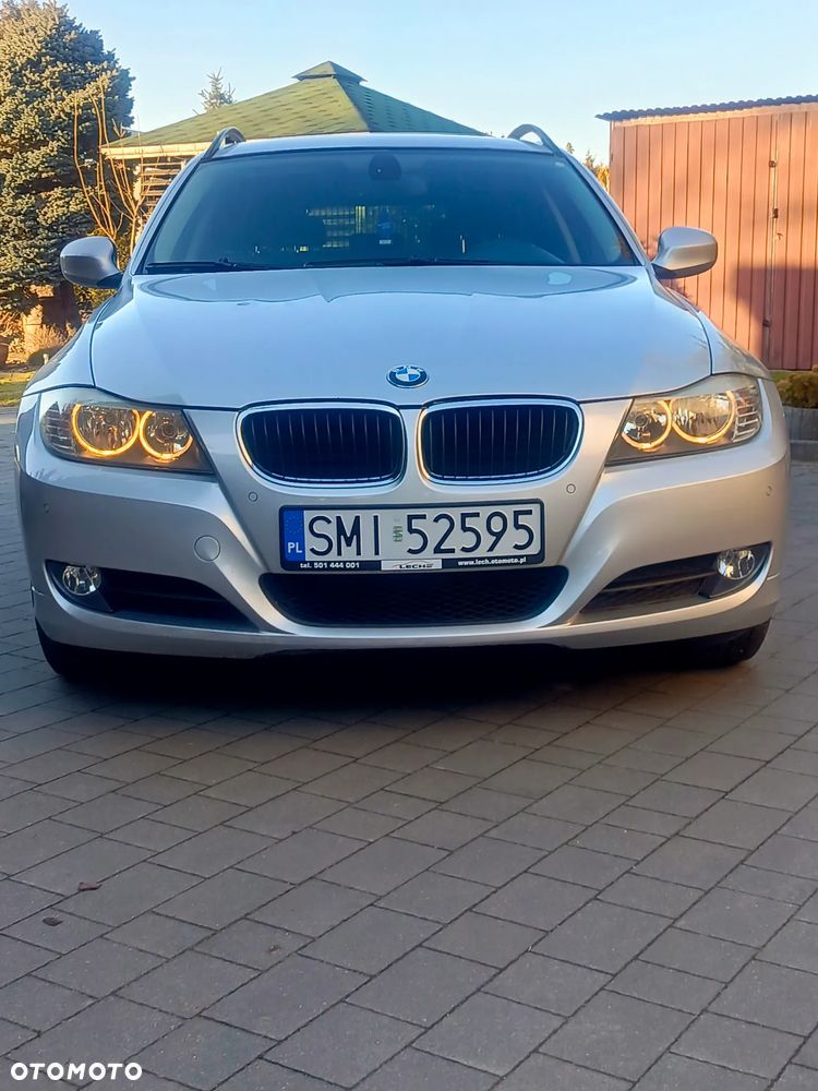 BMW Seria 3 320i - 20