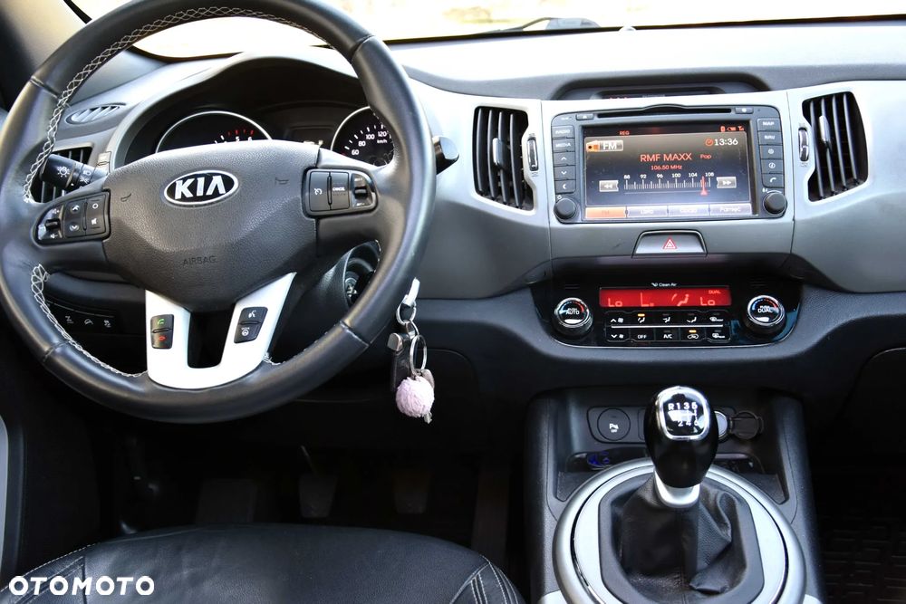 Kia Sportage 2.0 CRDI 4WD Dream-Team Edition - 26