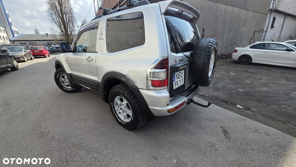 Mitsubishi Outlander 2.0 Turbo 4WD - 6