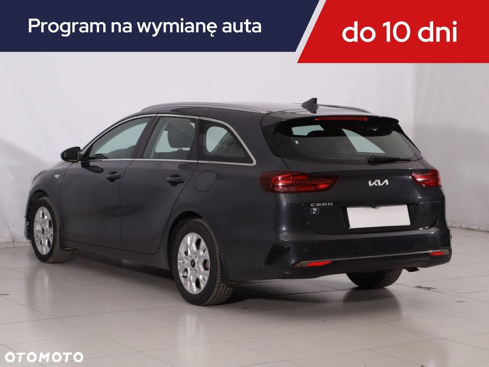 Kia Ceed - 6