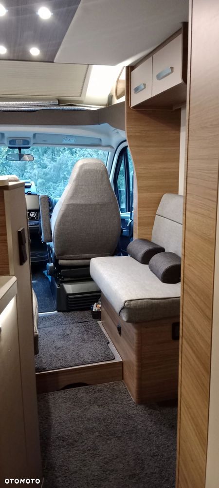 KNAUS LIVE WAVE 700MEG - 21