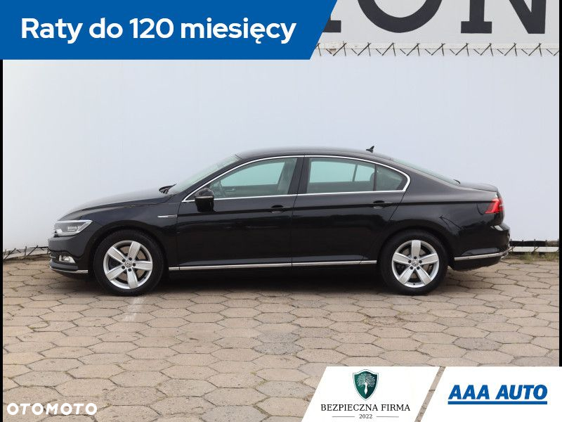 Volkswagen Passat - 3