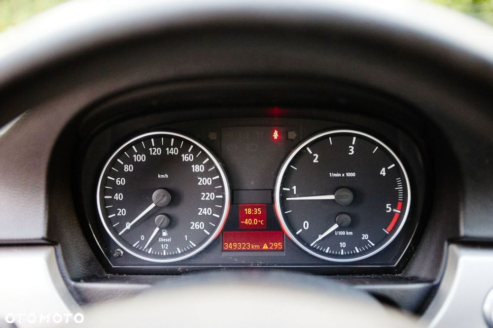 BMW Seria 3 - 17