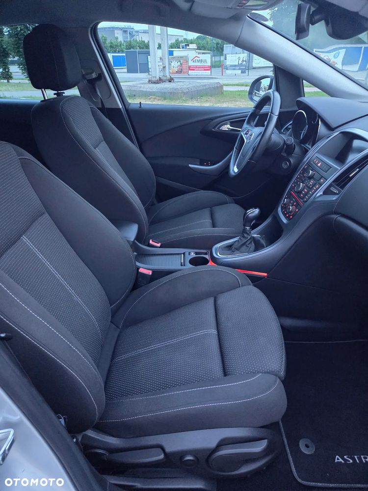 Opel Astra 1.4 Turbo ENERGY - 12