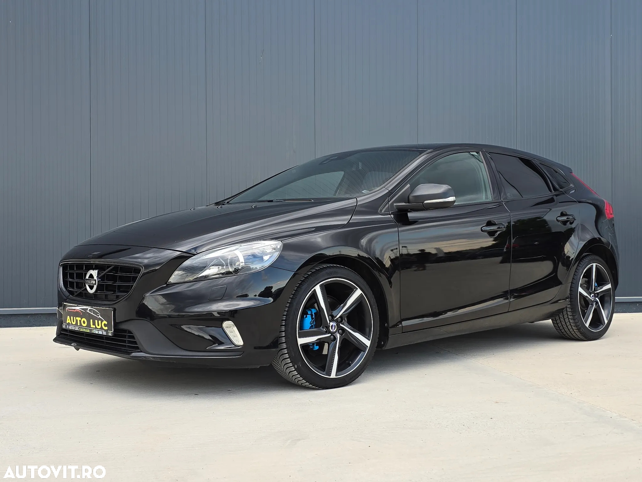 Volvo V40 D2 RDesign - 19