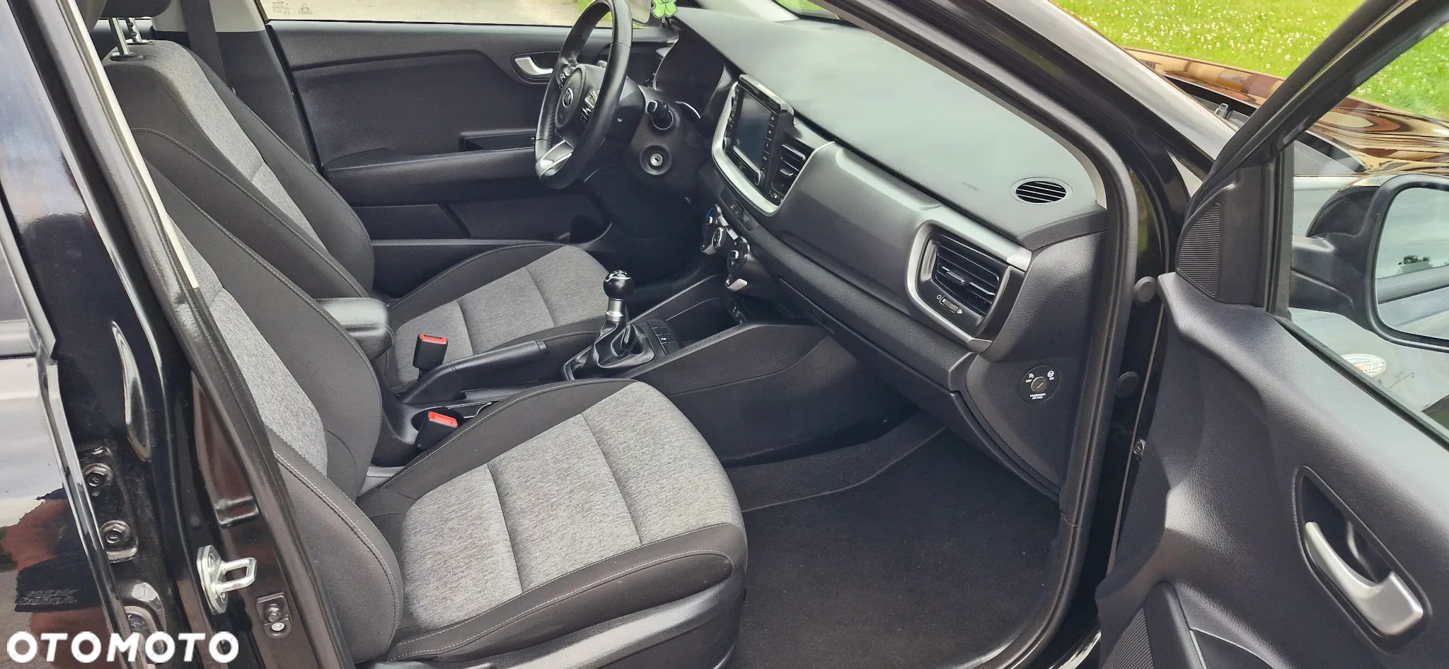 Kia Stonic 1.2 Dream-Team Edition - 27