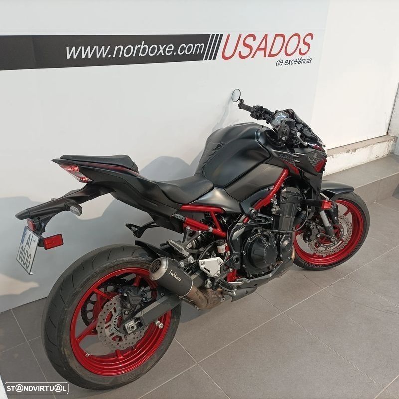 Kawasaki Z 900 - 3