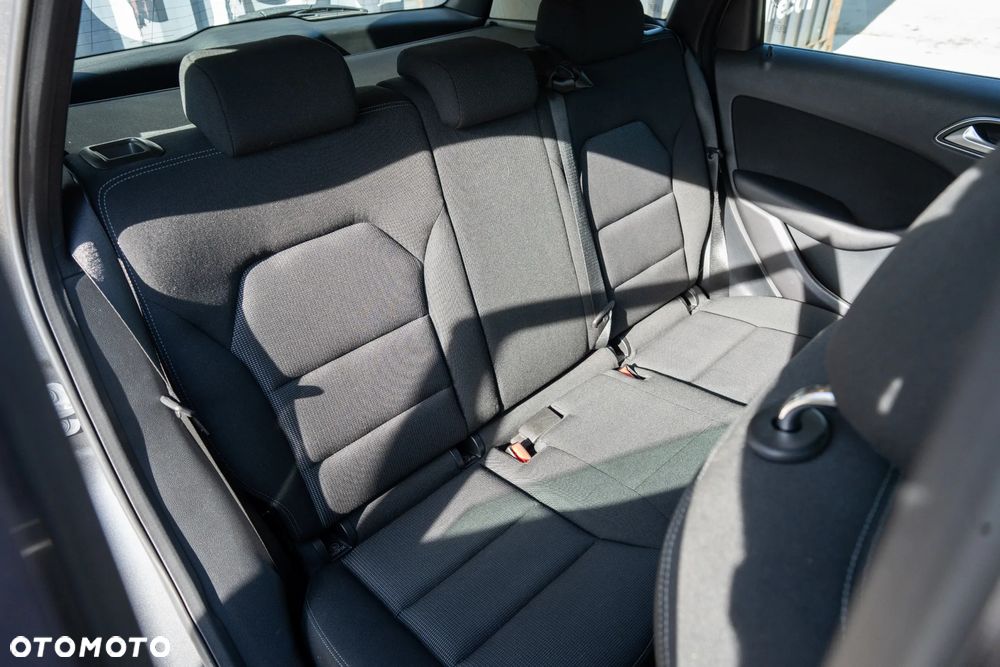 Mercedes-Benz Klasa B 180 BlueEFFICIENCY Edition - 10