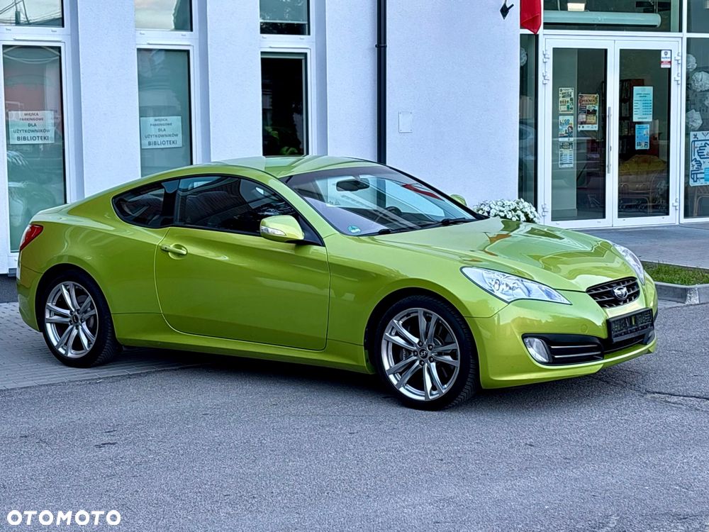 Hyundai Genesis Coupe 2.0 T - 5