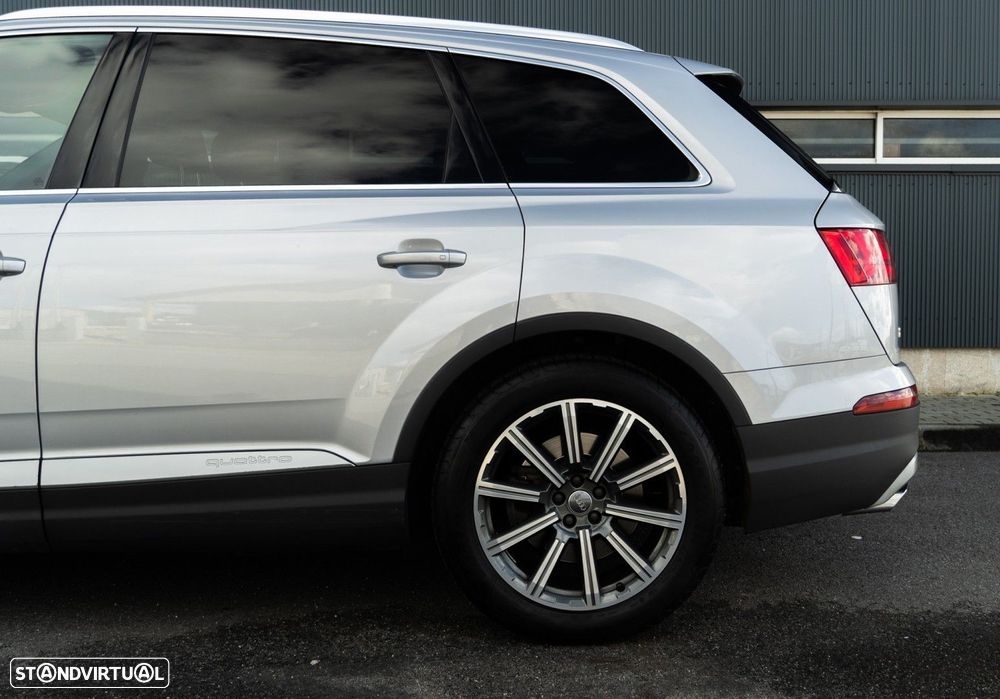 Audi Q7 3.0 V6 TDi quattro S-line Tiptronic - 38