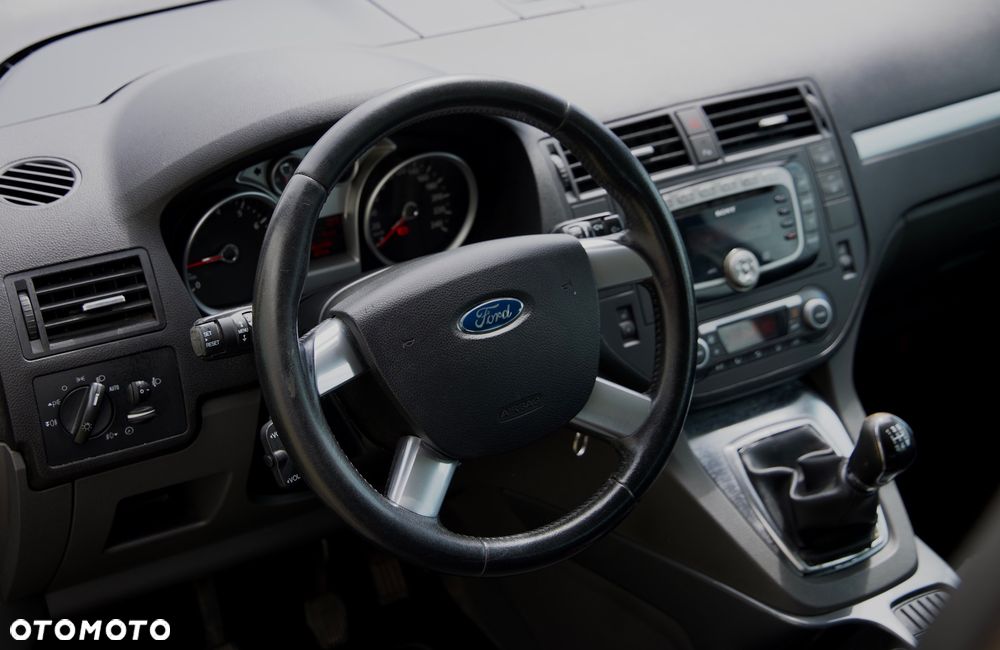 Ford C-MAX 1.8 Titanium - 2