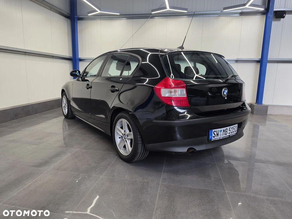 BMW Seria 1 116i - 16