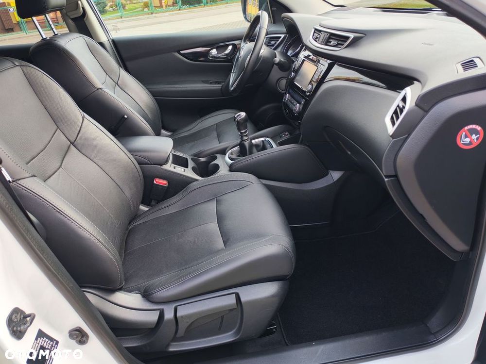 Nissan Qashqai 1.5 dCi DPF 360 - 26