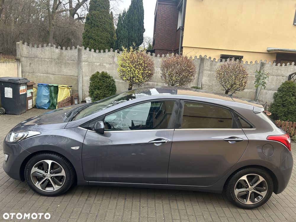 Hyundai i30 1.6 CRDI Style - 12