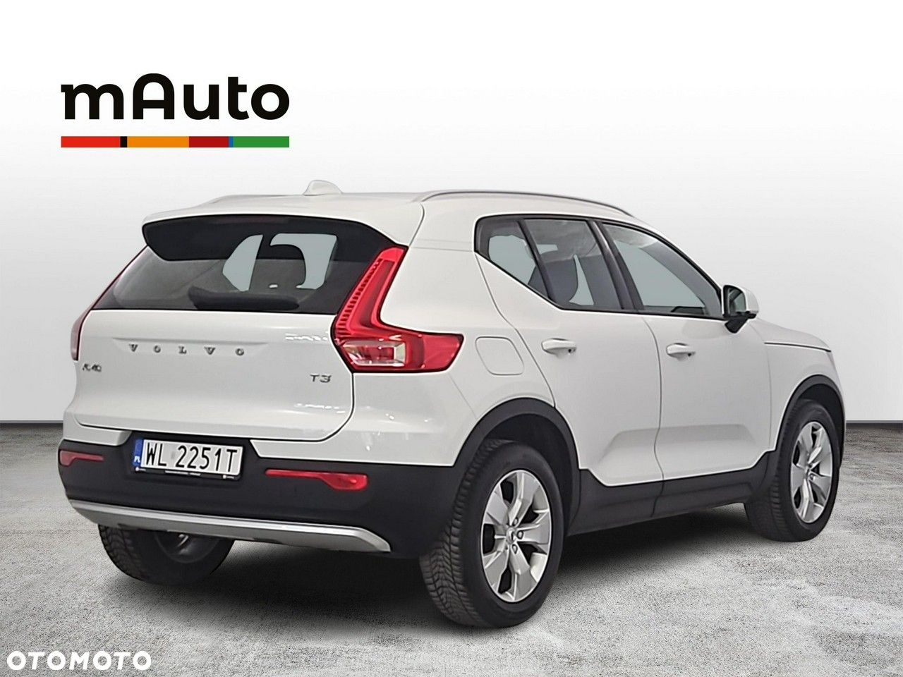 Volvo XC 40 T3 Momentum Pro - 5