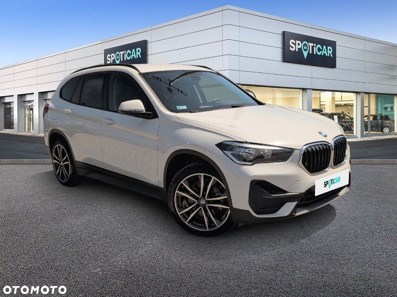 BMW X1 xDrive20i Advantage - 3