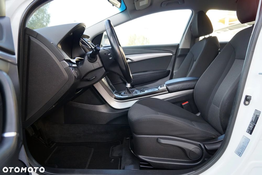 Hyundai i40 Kombi 1.6 Trend - 19