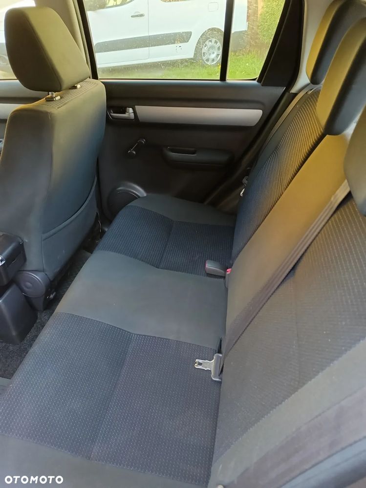 Suzuki Swift - 6