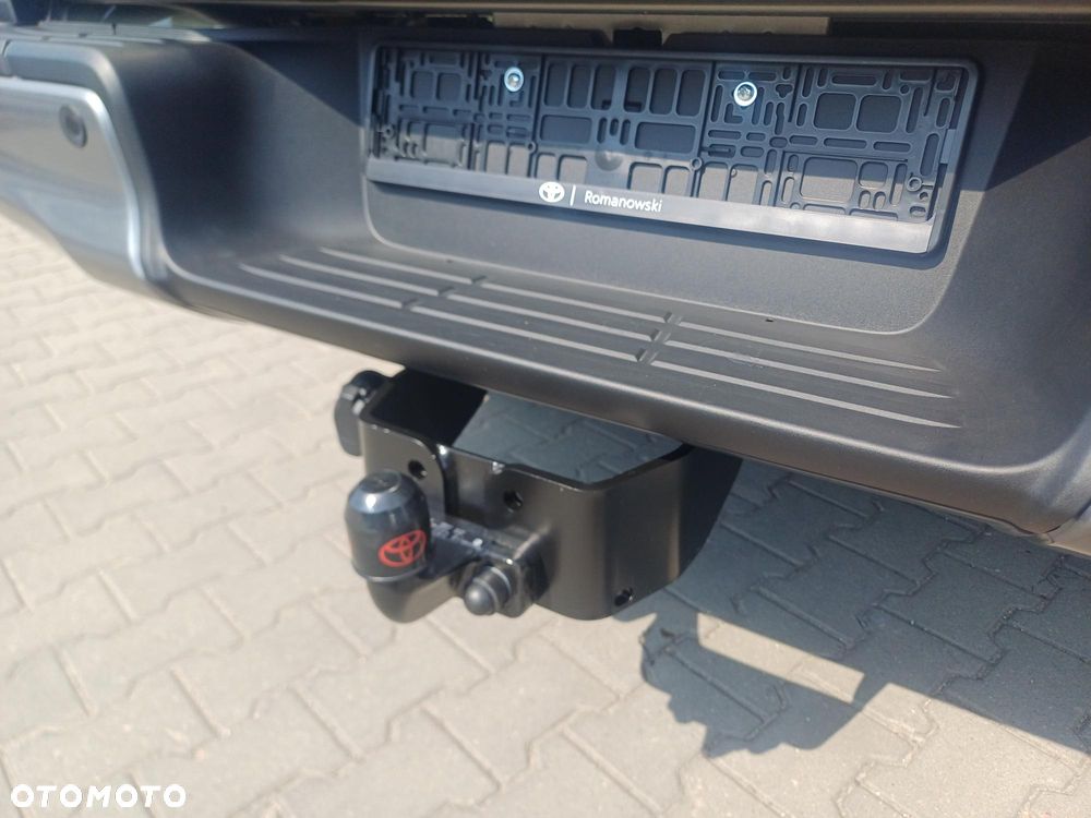 Toyota Hilux - 16