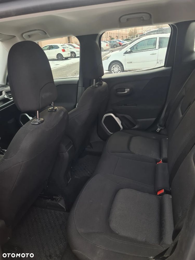 Jeep Renegade 1.6 E-TorQ Sport FWD - 17