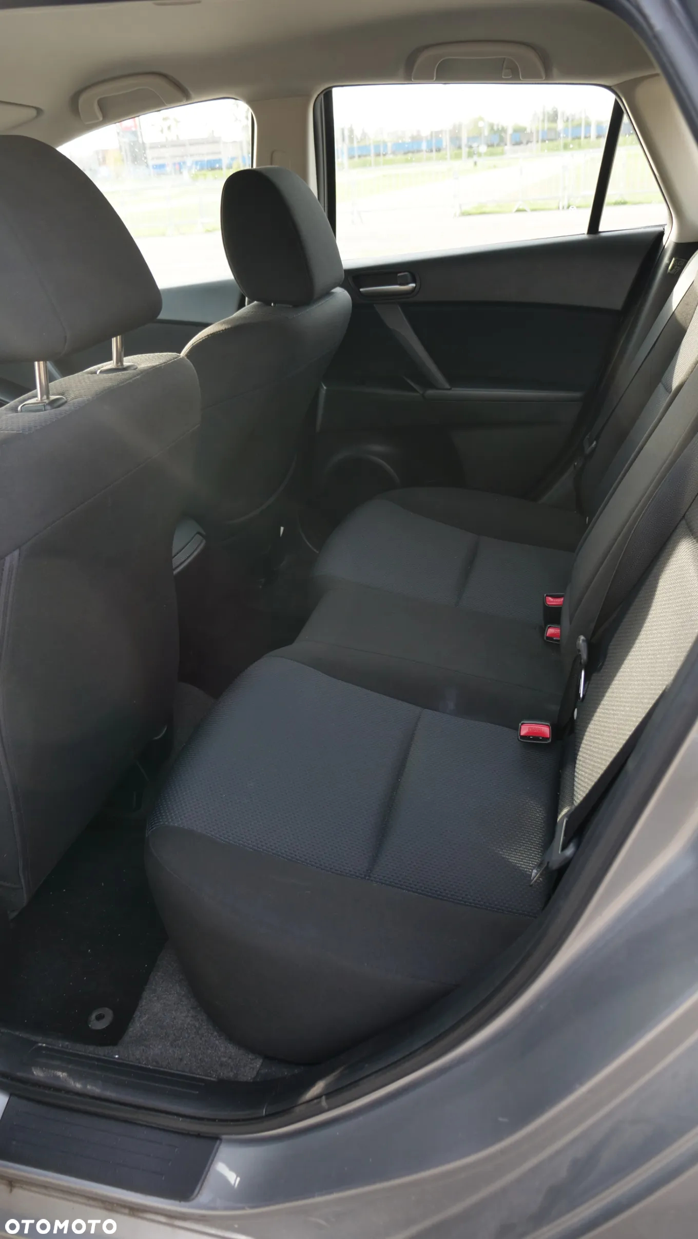 Mazda 3 - 8