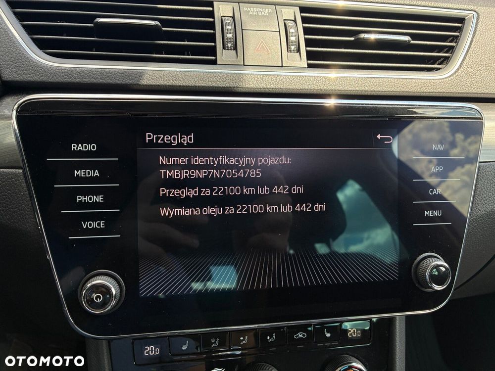 Skoda Superb 2.0 TDI SCR Style DSG - 20