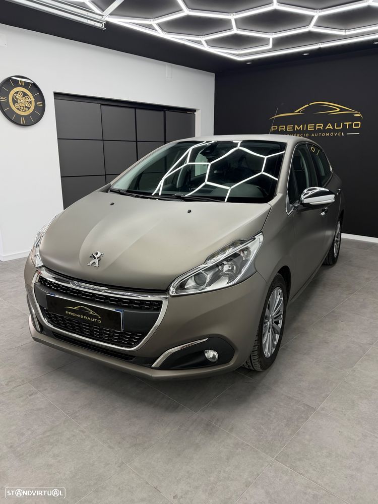 Peugeot 208 1.2 PureTech Allure EAT6 - 3