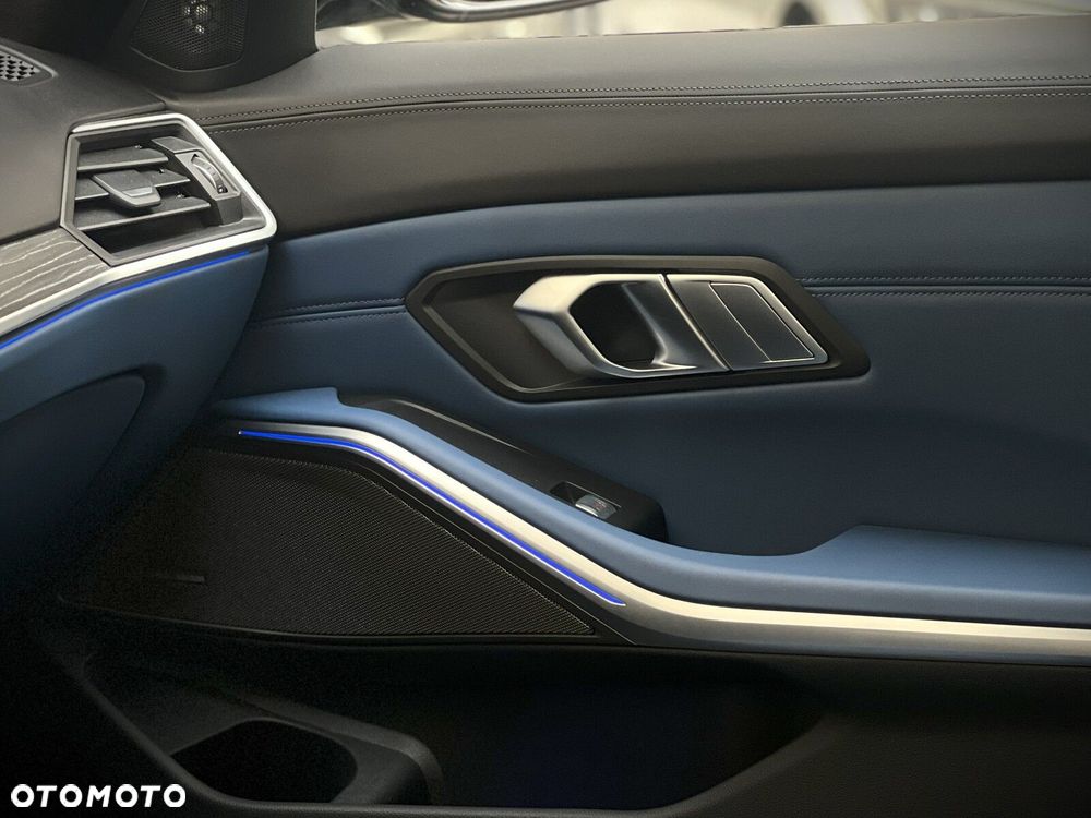 BMW Seria 3 - 28