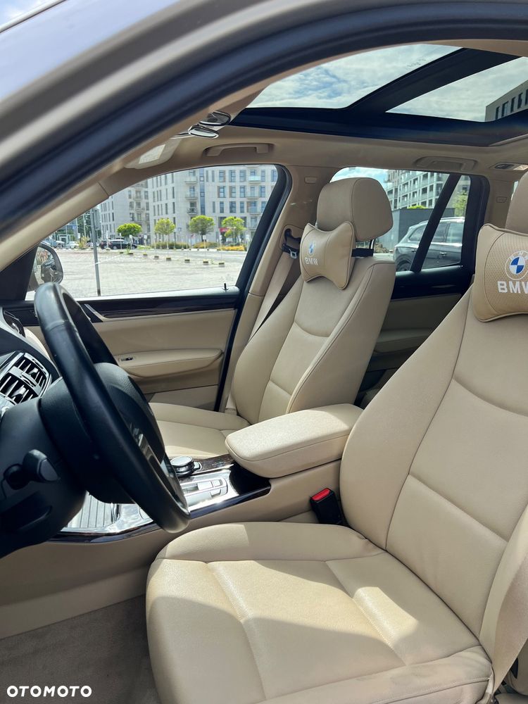BMW X3 xDrive28i - 21