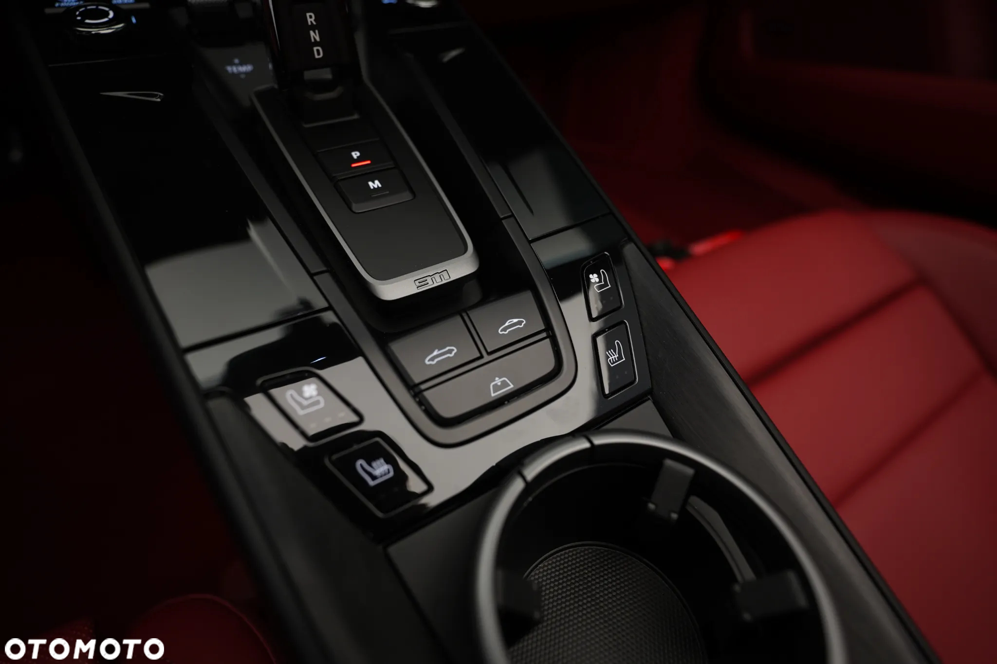 Porsche 911 Carrera T-Hybrid GTS Cabrio - 21