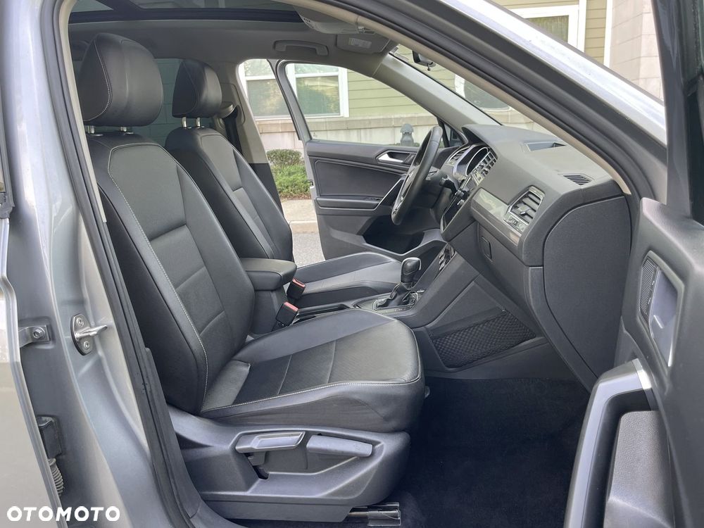 Volkswagen Tiguan - 16