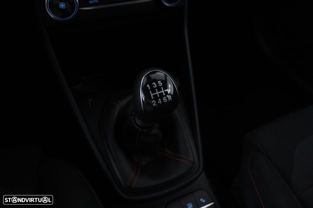 Ford Fiesta 1.0 EcoBoost ST-Line - 31